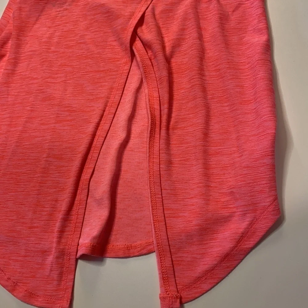 Girl’s Pink Old Navy Athletic Shirt Size 8